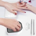 Nails removal (Soak Off)